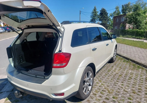 Fiat Freemont cena 42000 przebieg: 245000, rok produkcji 2013 z Świętochłowice małe 191